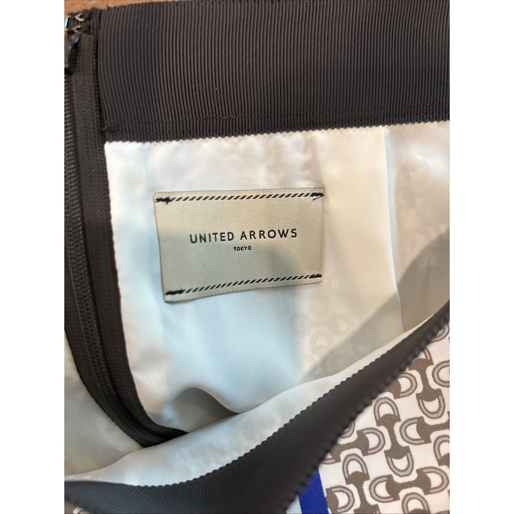 United Arrows horse Bit Pencil Skirt - Size 4 - Picture 6 of 7